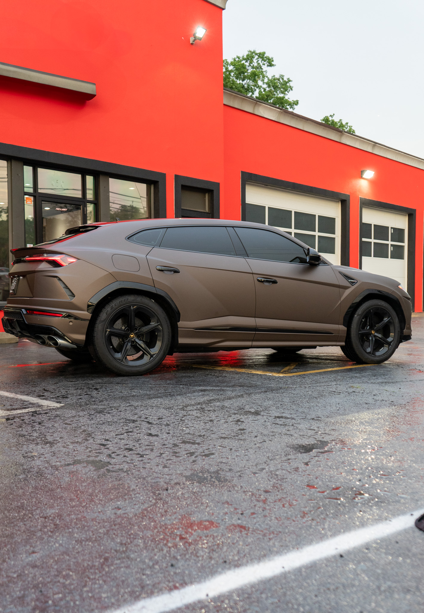 Lamborghini Urus Wide Body Kit Installation